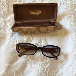 Coach Black Glasses with Sleek Design